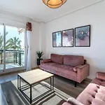 Superb Location Beachfront , 3 Bed With Terrace *