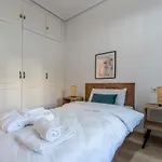 Superb Location Beachfront , 3 Bed With Terrace 아파트