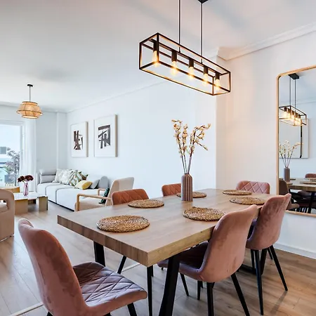 Superb Location Beachfront , 3 Bed With Terrace Apartment *