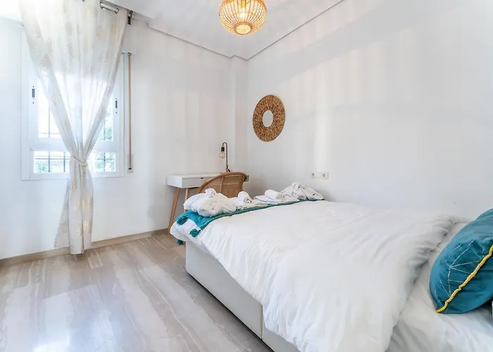 Superb Location Beachfront , 3 Bed With Terrace